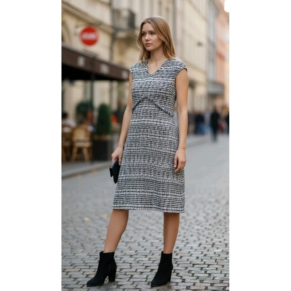 St. John Dresses & Skirts - ST. JOHN Knits Multi Tweed Shift Dress Size 6 Luxury Old Money Elegant Designer